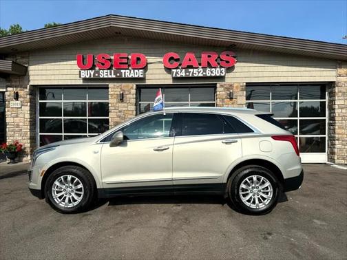 2017 Cadillac XT5 Base