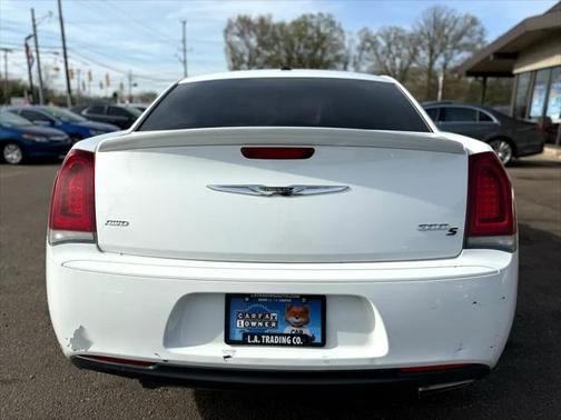 2016 Chrysler 300 S