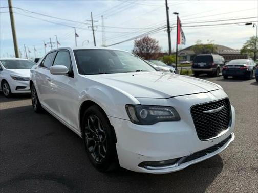2016 Chrysler 300 S
