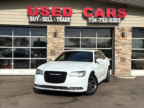 2016 Chrysler 300 S