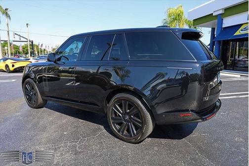 2023 Land Rover Range Rover P530 SE SWB