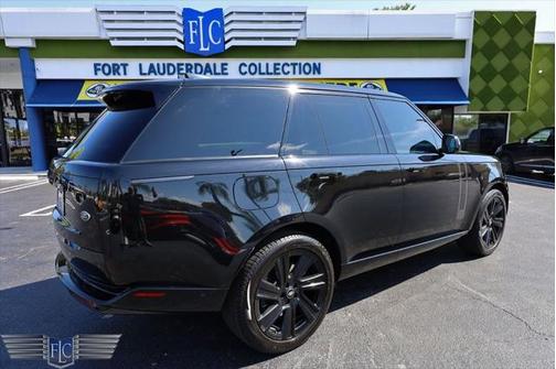 2023 Land Rover Range Rover P530 SE SWB