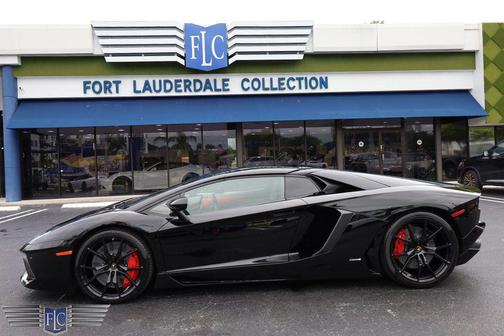 2016 Lamborghini Aventador LP 700-4 Roadster