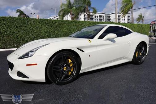 2015 Ferrari California T