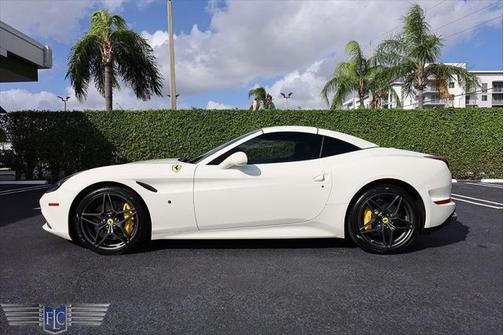 2015 Ferrari California T