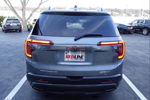 2022 GMC Acadia AT4 4x4 4dr SUV