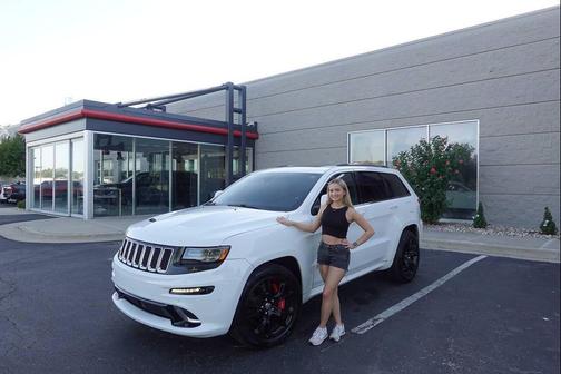 2016 Jeep Grand Cherokee SRT