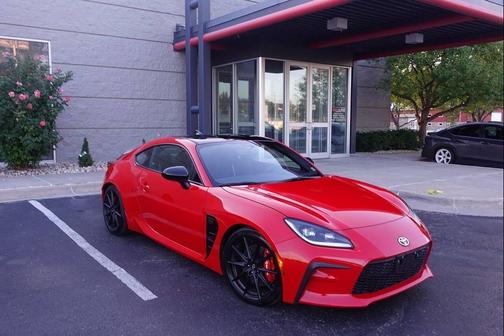 2024 Toyota GR86 Premium