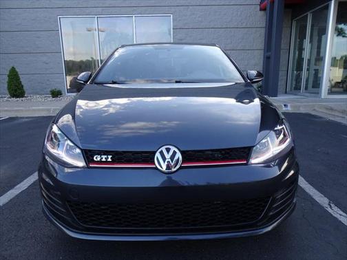 2017 Volkswagen Golf GTI 2.0T S 4-Door