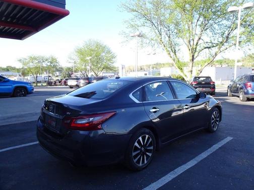 2018 Nissan Altima 2.5 SV