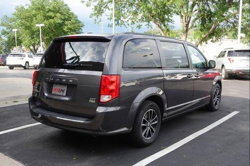 Granite Pearl Coat 2019 Dodge Grand Caravan GT