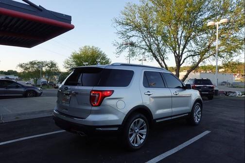 Ingot Silver 2019 Ford Explorer Limited AWD 4dr SUV