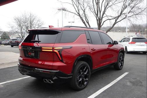 2024 Chevrolet Traverse RS