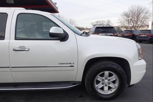 2011 GMC Yukon XL Denali