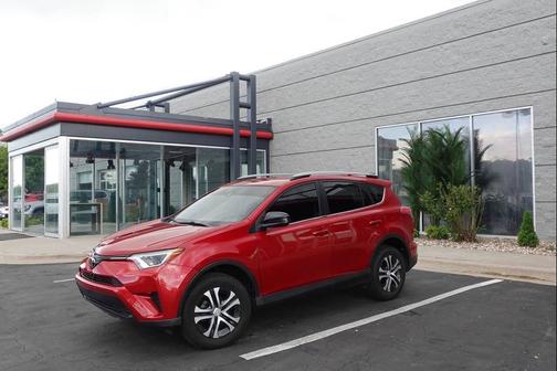Barcelona Red Metallic 2017 Toyota RAV4 LE