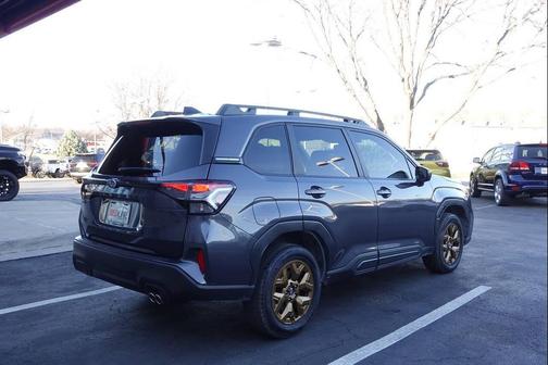 Magnetite Gray Metallic 2025 Subaru Forester Premium