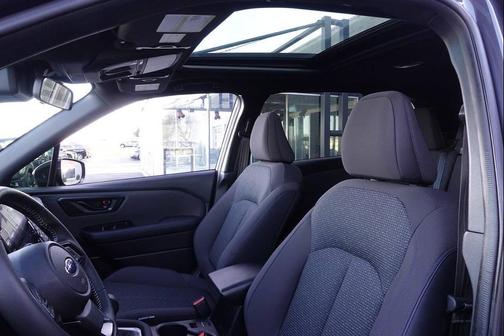 Magnetite Gray Metallic 2025 Subaru Forester Premium