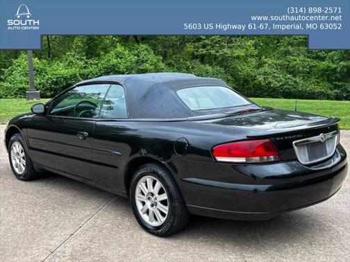 2005 Chrysler Sebring Base