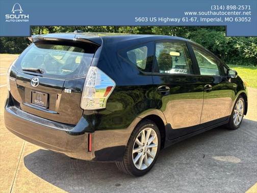 2012 Toyota Prius v Two