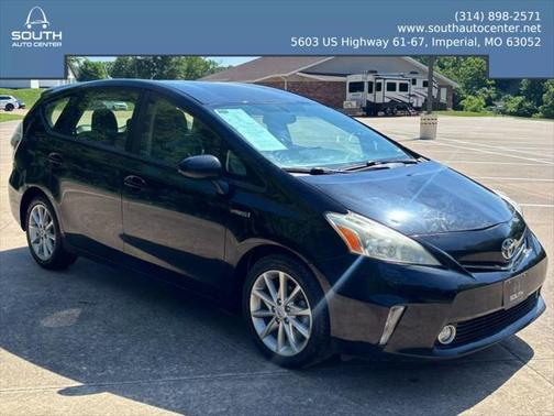 2012 Toyota Prius v Two