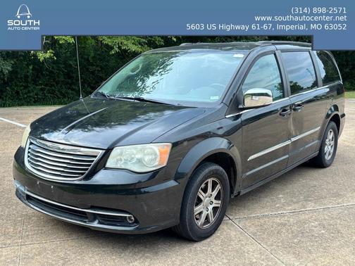 2012 Chrysler Town & Country Touring