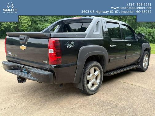 2010 Chevrolet Avalanche 1500 LS