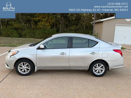 2017 Nissan Versa 1.6 SV