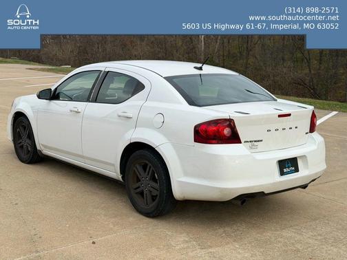 2013 Dodge Avenger SXT Sedan 4D