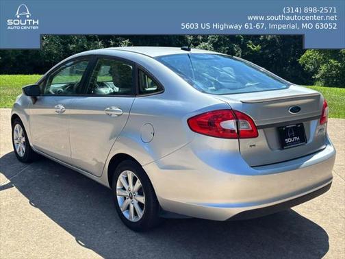 2012 Ford Fiesta SE