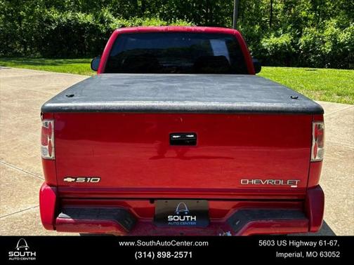 1997 Chevrolet S-10 Base