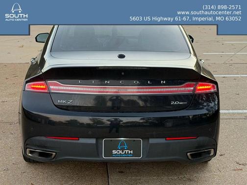 2014 Lincoln MKZ Base