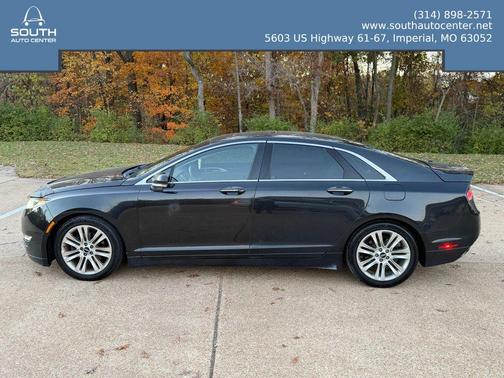 2014 Lincoln MKZ Base