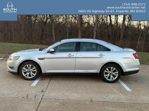 2010 Ford Taurus SEL