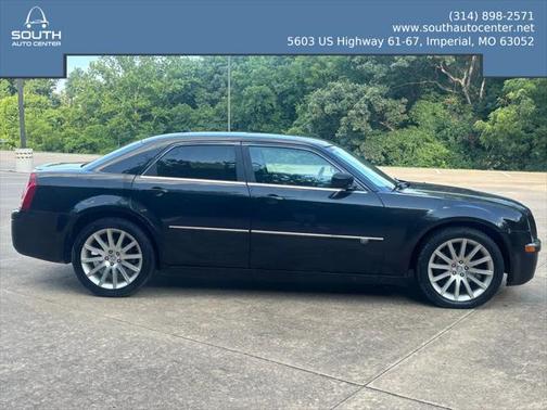 2008 Chrysler 300C Base