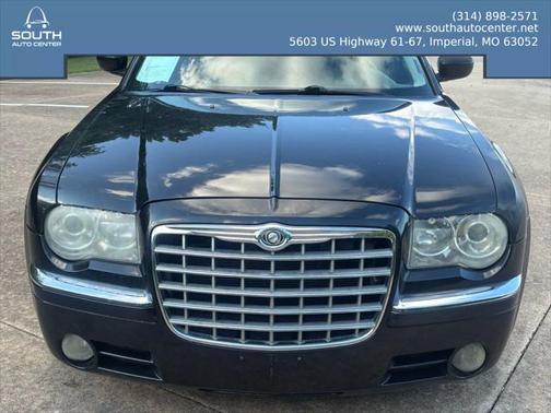 2008 Chrysler 300C Base
