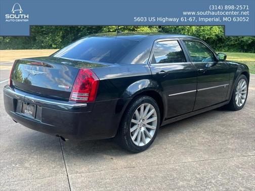 2008 Chrysler 300C Base
