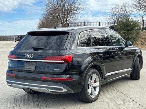 2021 Audi Q7 55 Premium
