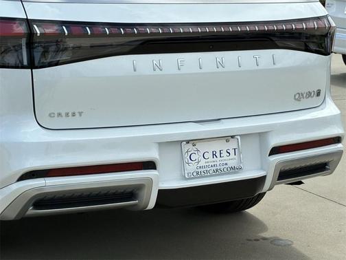 2025 INFINITI QX80 SENSORY