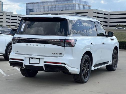 2026 INFINITI QX80 SPORT