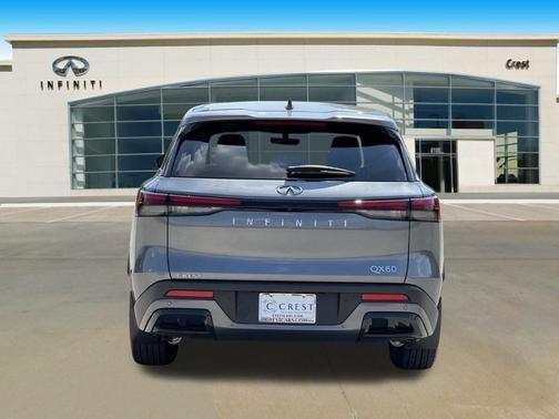 2025 INFINITI QX60 Pure