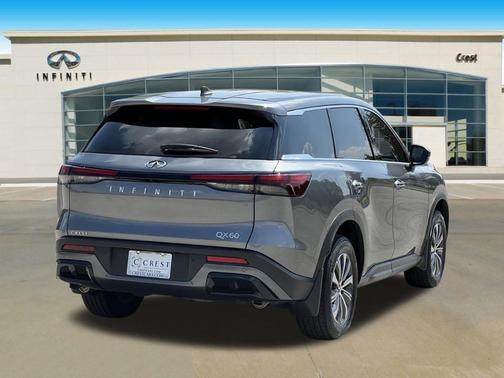 2025 INFINITI QX60 Pure