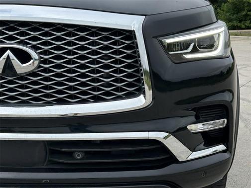 2024 INFINITI QX80