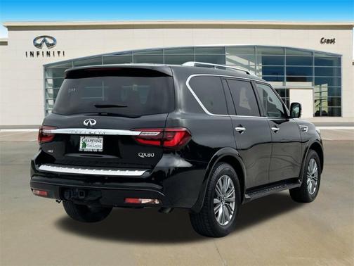 2024 INFINITI QX80