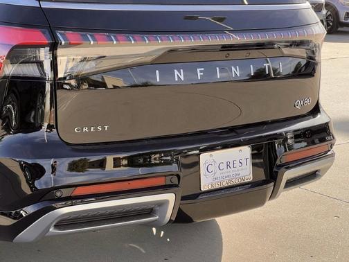 Black Obsidian 2026 INFINITI QX80 Luxe