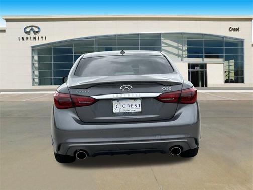 2022 INFINITI Q50 LUXE