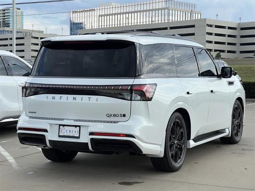 2026 INFINITI QX80 SPORT