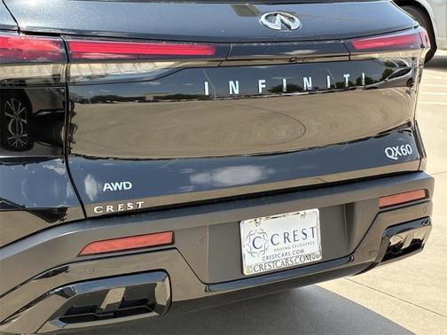 2025 INFINITI QX60 Luxe