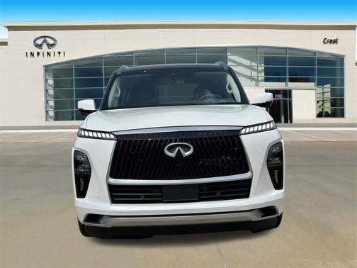 2025 INFINITI QX80 Luxe