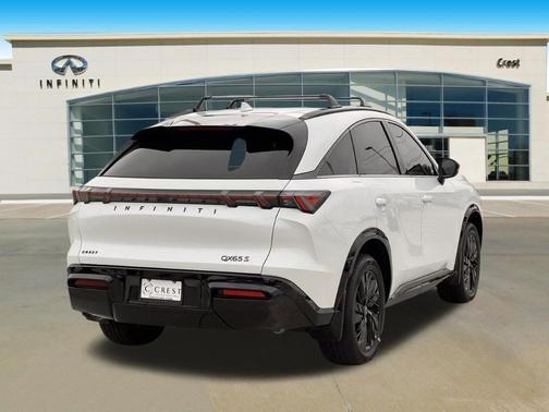 Radiant White 2027 INFINITI QX65