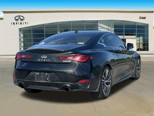 2017 INFINITI Q60 3.0T Premium